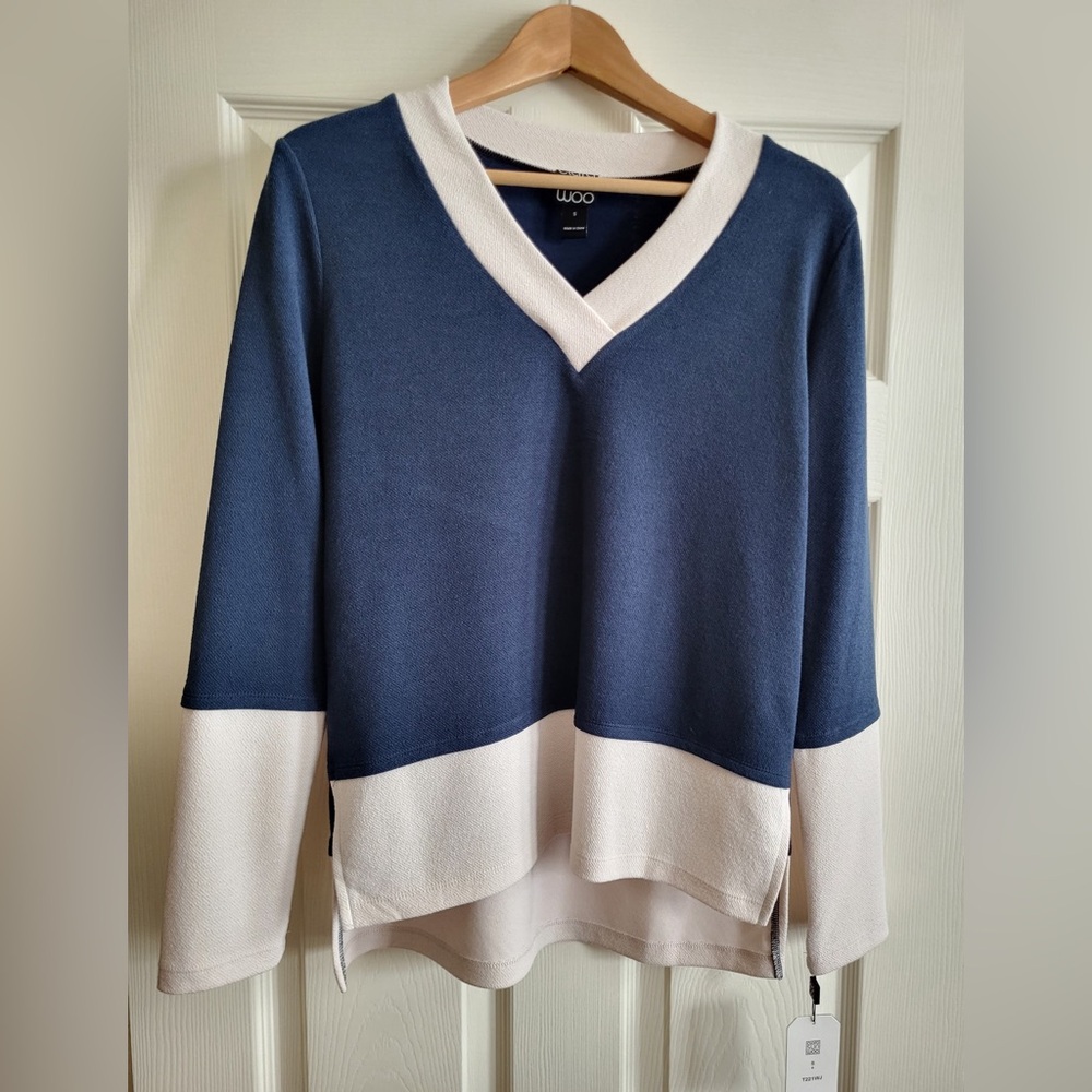CLARA SUNWOO V-Neck Sweater in Navy and Cream